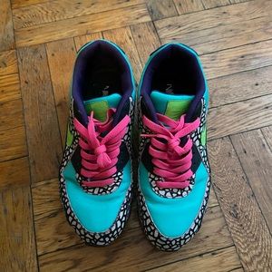 Custom Airmax 90’s